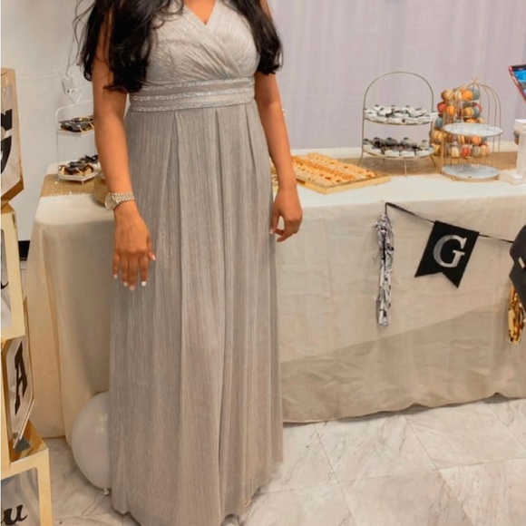 R&M Richard - Picture 1 of 2